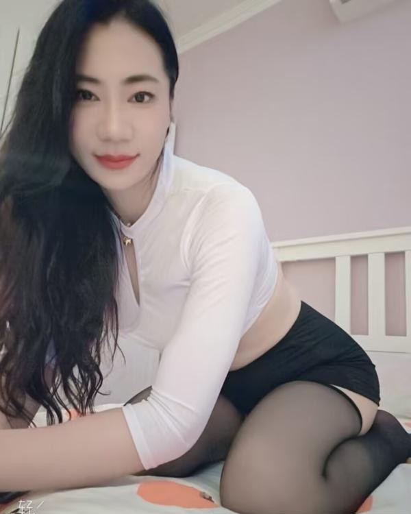 朝阳风骚大奶长腿少妇