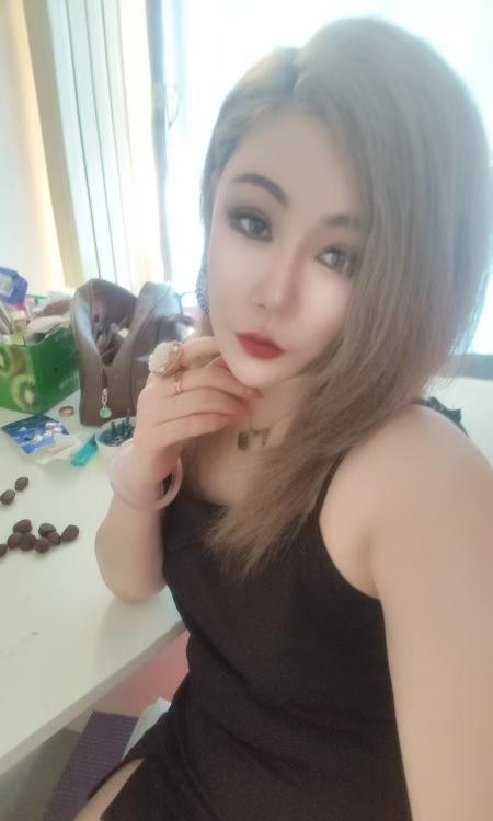 黑丝性感小姐姐