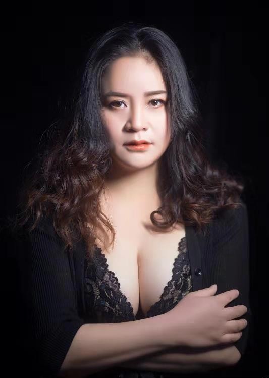 岳麓区梅溪湖倩姐大波