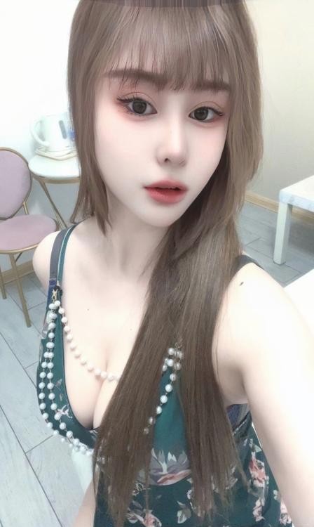 西安制服诱惑大胸冉冉