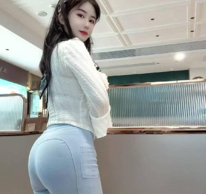 罗湖蜜桃臀瑜伽希希