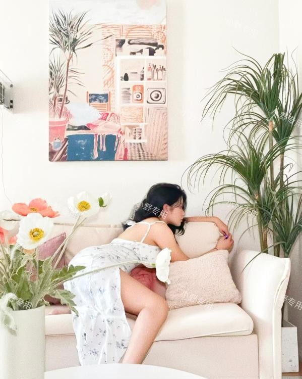 170美腿女友小野