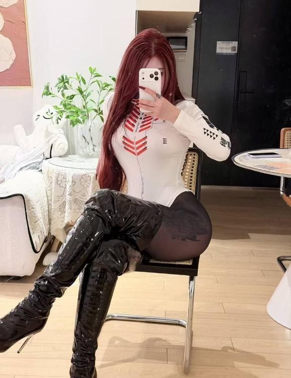 浦东欧美大长腿露娜