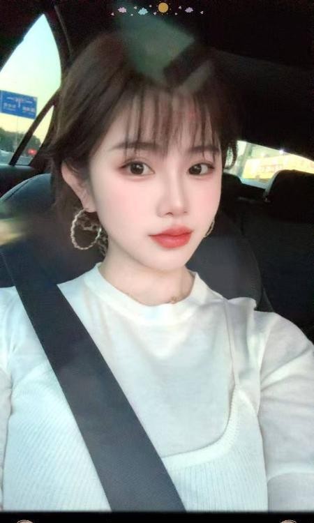 大奶浪姐女上吸精