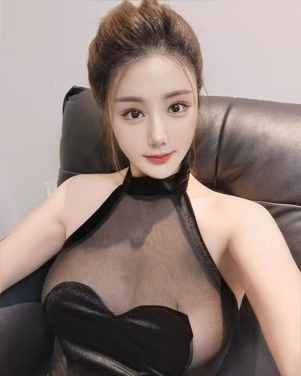 凹凸有致性感美臀绾绾