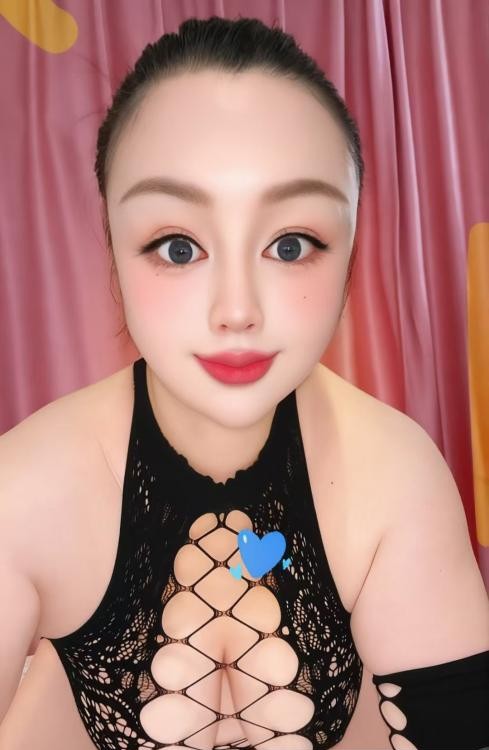 笋岗纯欲型人妻