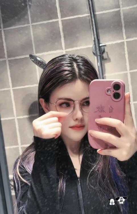 会所头牌转楼颜值御姐