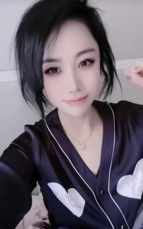 成都成华小妖精