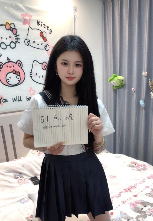 上城性感制服妹子