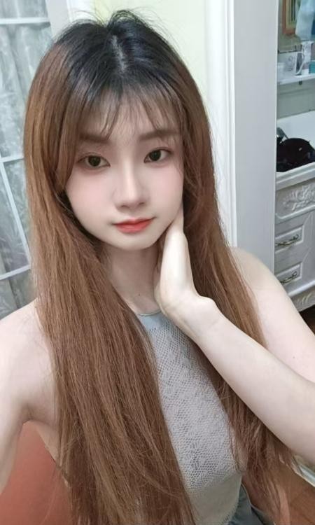 建邺冷白皮御姐