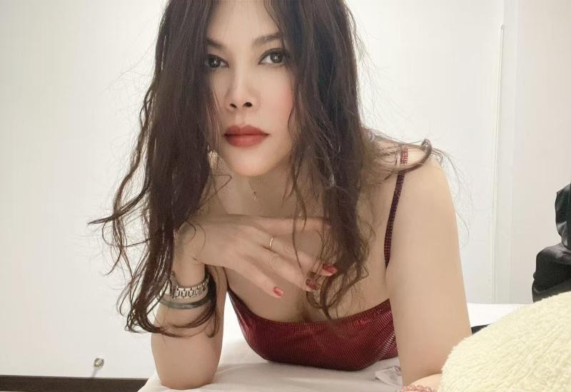 海珠长腿御姐七七