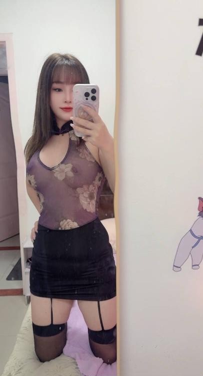 道理情趣骚妇蒂娜