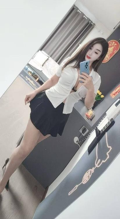 大胸豹纹服务好妹子