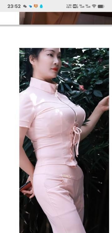 颜值在线的熟女姐姐