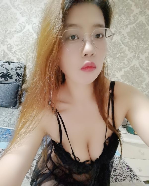 可69可蛇吻的骚鱼儿