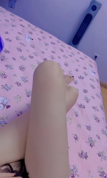 浦东骚妹子小爱茜