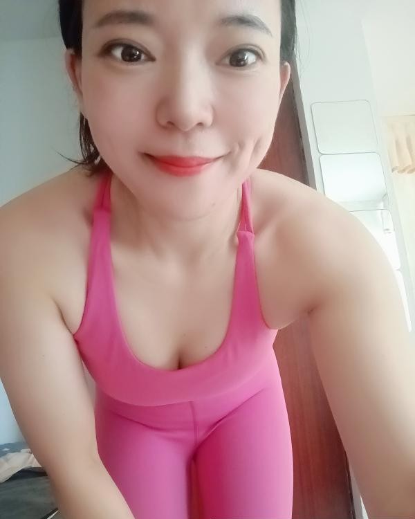 后入瑜伽少妇叶子