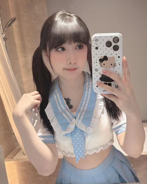 回归双马尾小萝莉