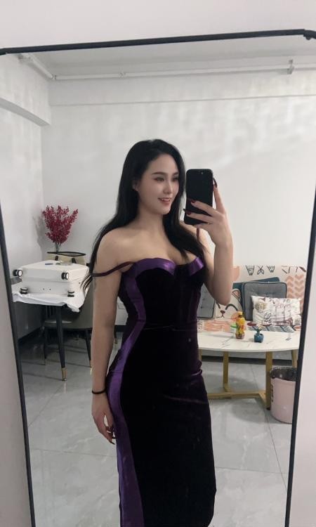 风骚巨乳小姐姐