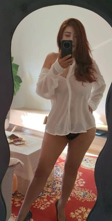 风骚肉感肥臀熟女