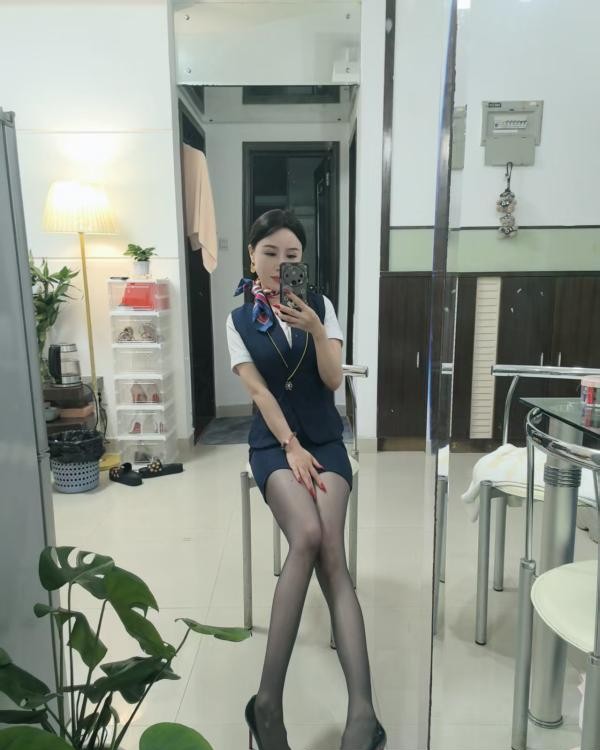 骚丝女神小雅