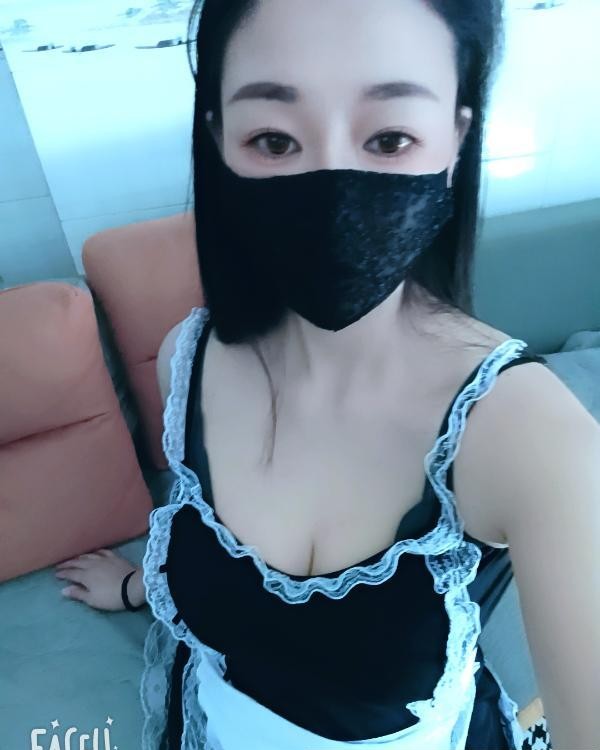 情趣乳爆妹