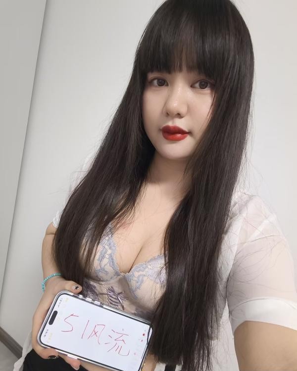 洪山区丰满喷水小姐姐