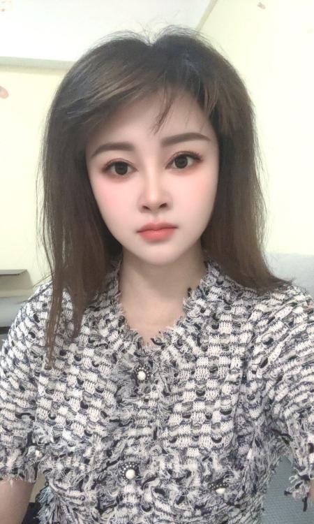 天心大胸服务妹子