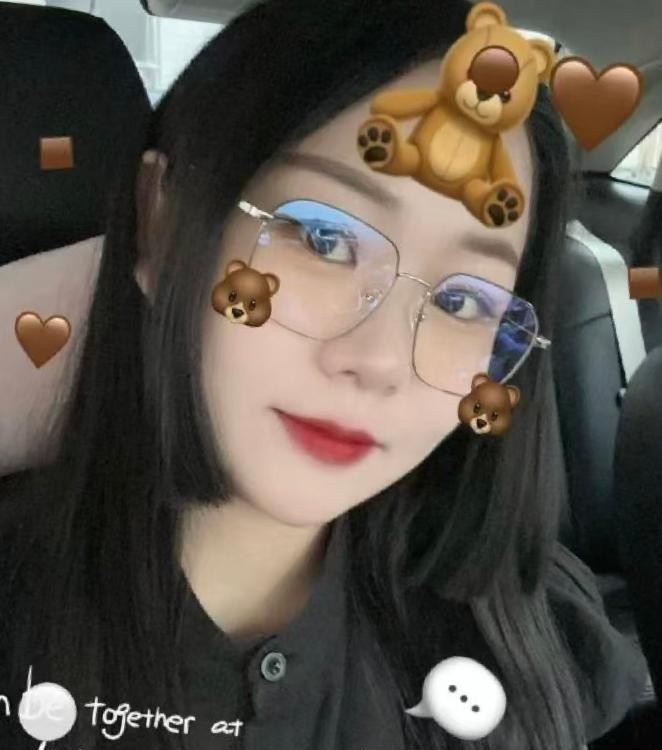 双飞肥臀姐妹花