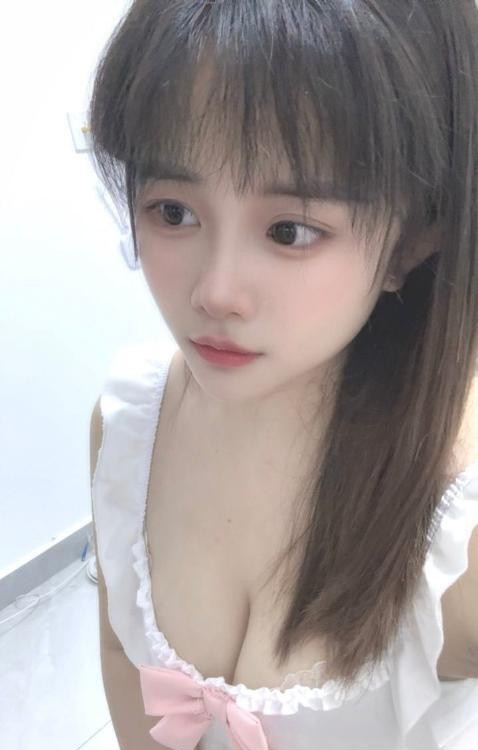 上城敏感大胸咪咪