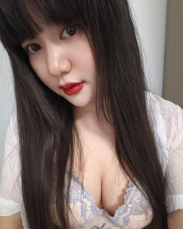 洪山区丰满喷水小姐姐