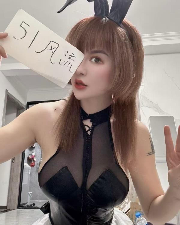 专车体验喷水姐姐