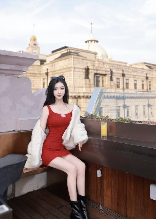 性感小蛮腰御姐服务