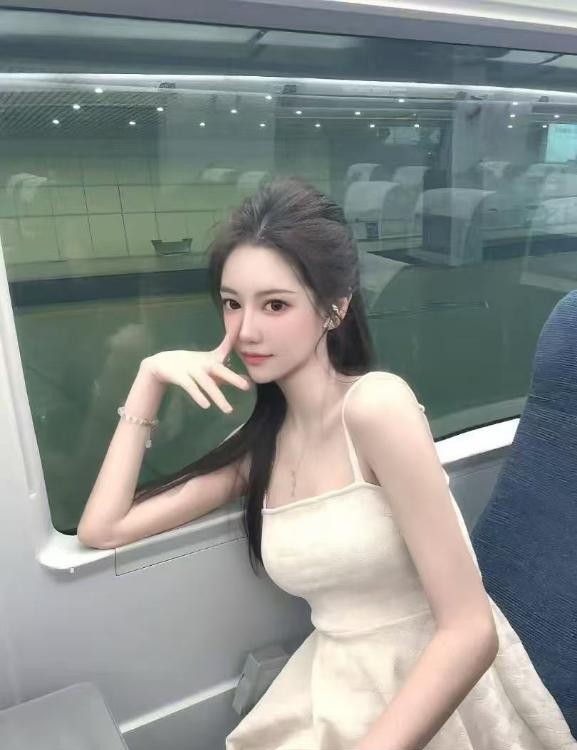 高颜值极品美女模特