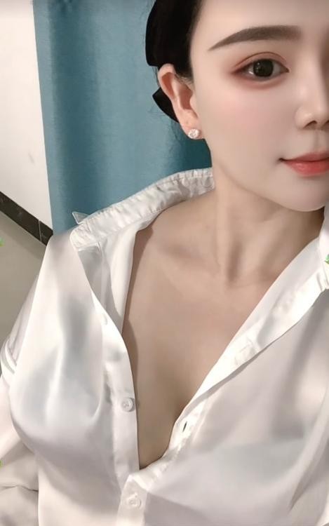 天河小秘书诱惑