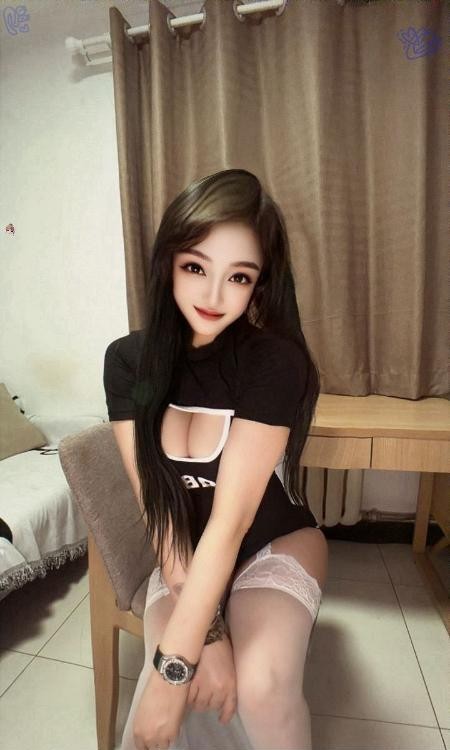 潘家园巨乳小姨子