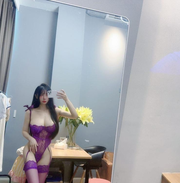 龙蟠大胸妹啊啾