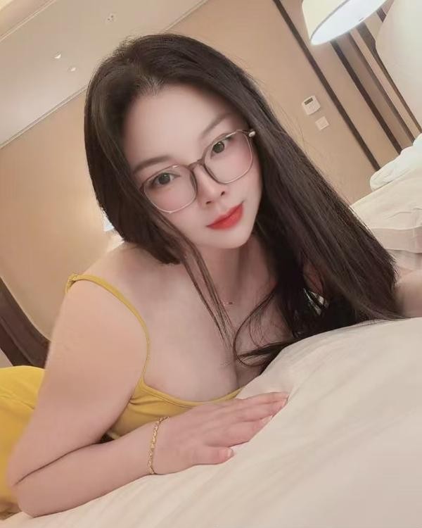 南山性感气质御姐冬冬