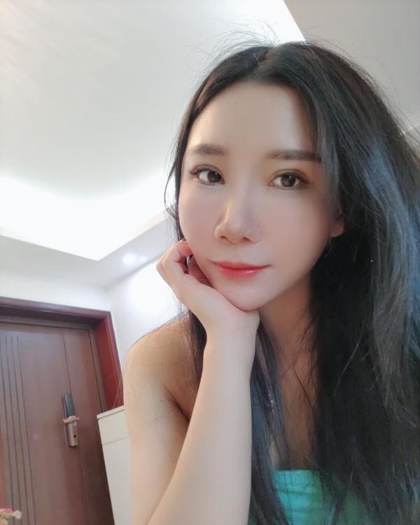 拱墅很骚的小蜜蜂老师