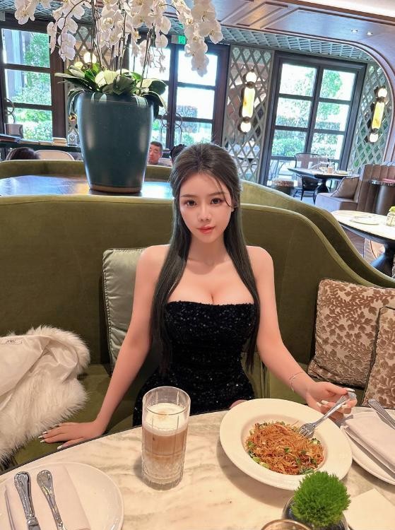 思明区服务小女友