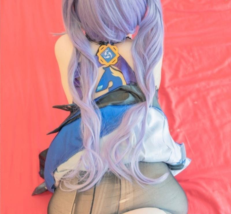 建邺三点粉草莓酱