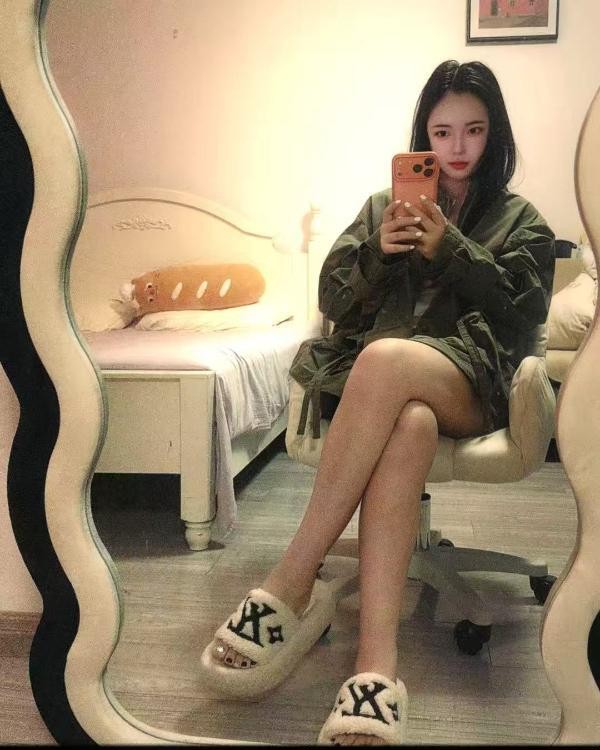 静安菲菲小可爱