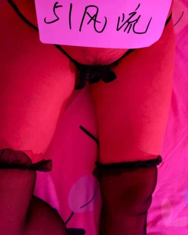 西安美臀小少妇