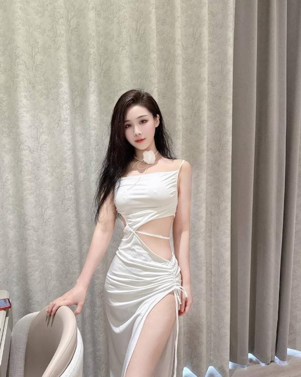 细腰丰臀妖娆萱萱