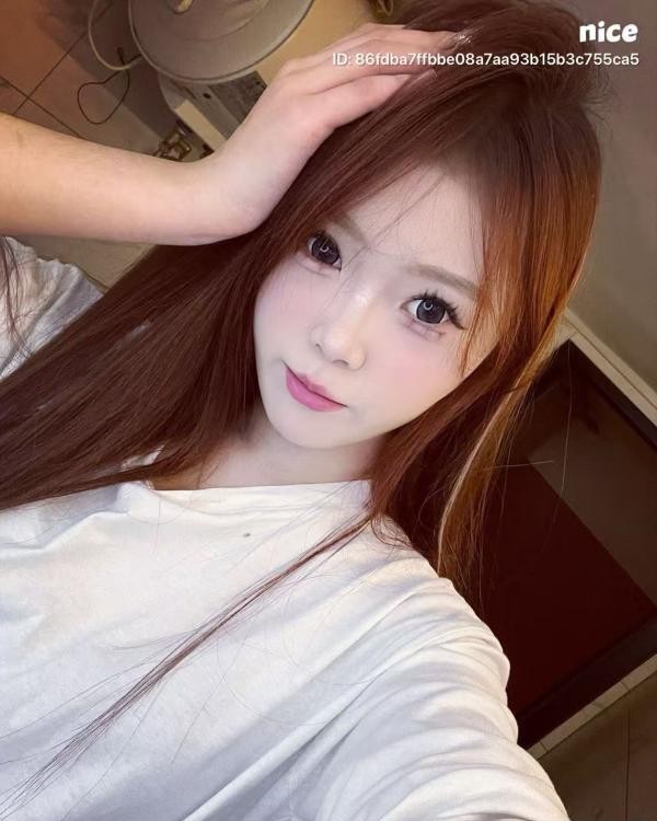 性感年轻小骚货