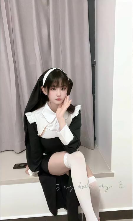 天河二次元cos甜甜