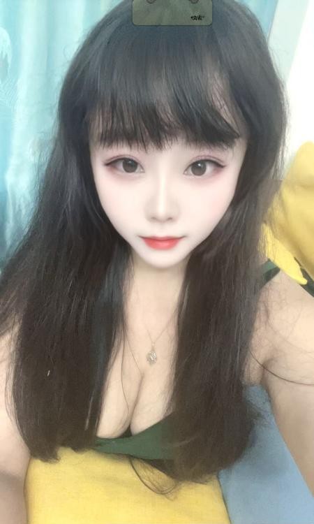 白云丰满美少妇