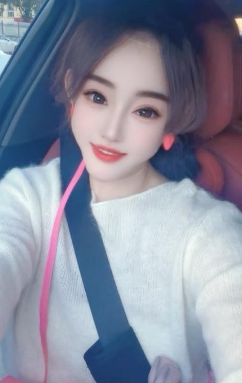 铁西颜值长腿美女