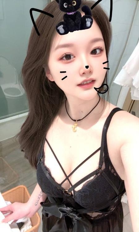 制服大奶媛媛老师