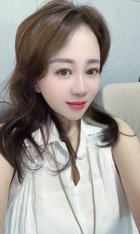 上城东站大胸倩倩